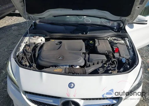 2017 Mercedes-Benz Cla 250 4Matic z USA, uszkodzony, nr VIN WDDSJ4GB2HN441699